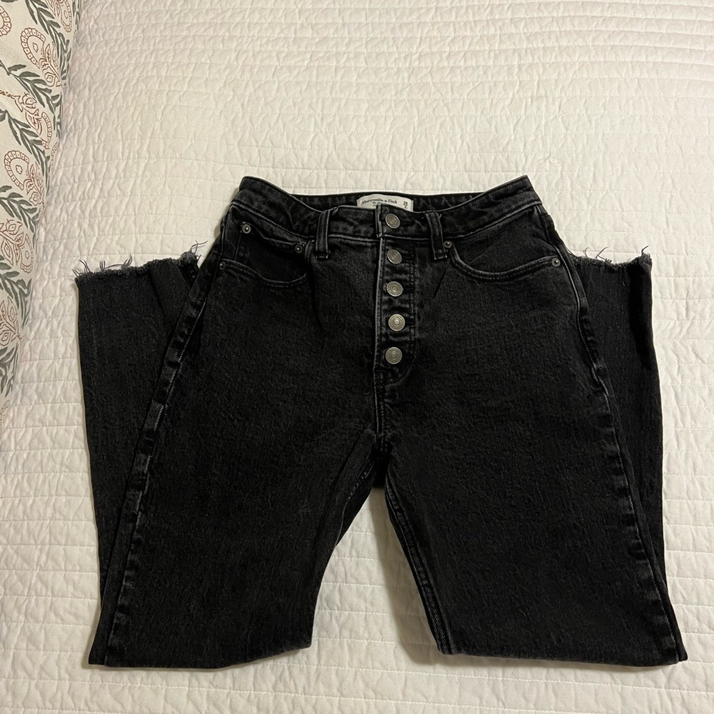 Abercrombie Black Skinny High Rise Jeans Curvy Size 26/2 Button-Fly